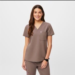 Khaki - Figs Catarina One Pocket Scrub Top